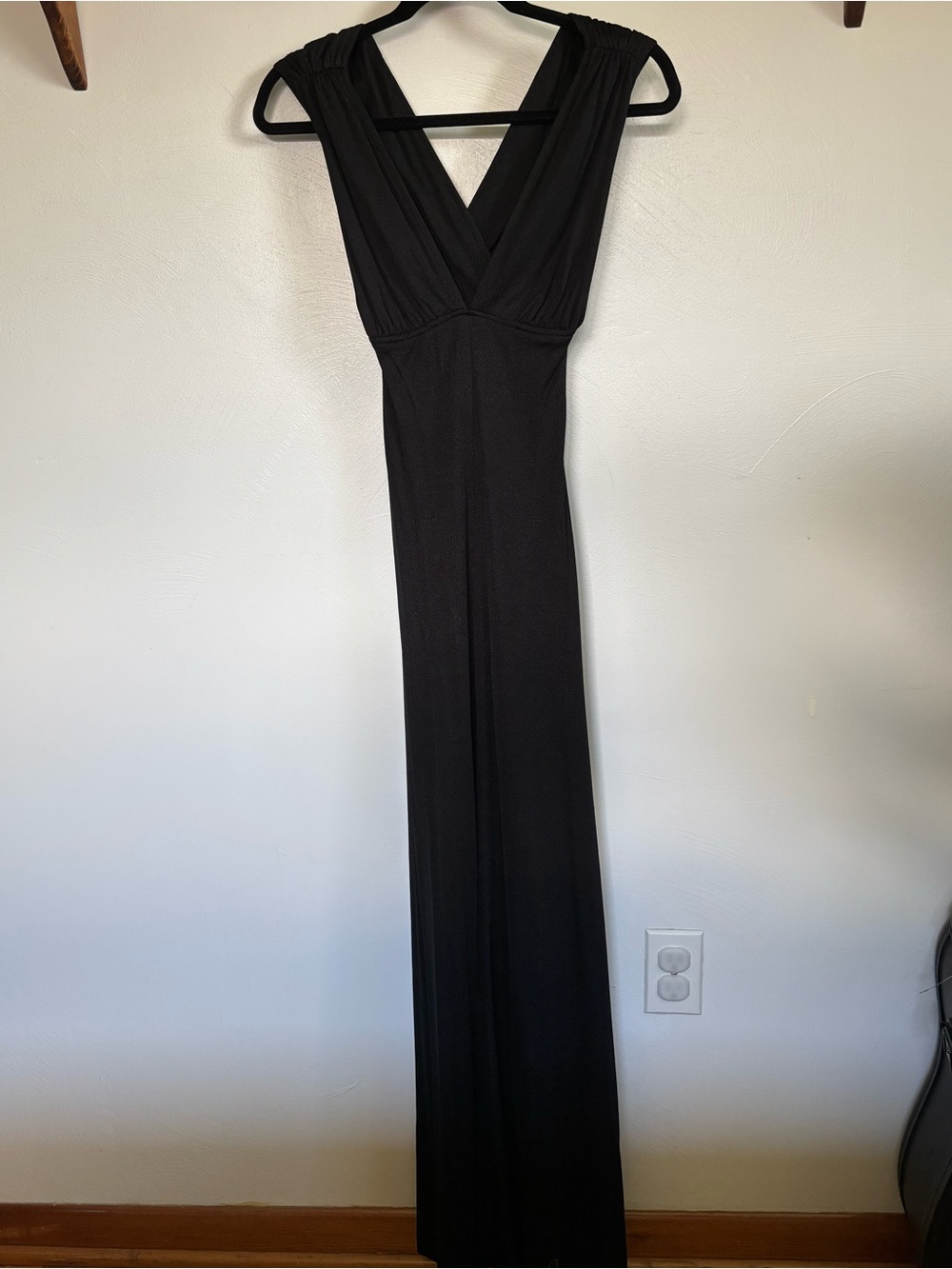 Vintage Black Slinky Maxi Dress Deep V Neck Draped Sleeveless Goddess Gown XS/S